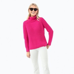 NWT 525 America Fuchsia Shaker Turtleneck Sweater